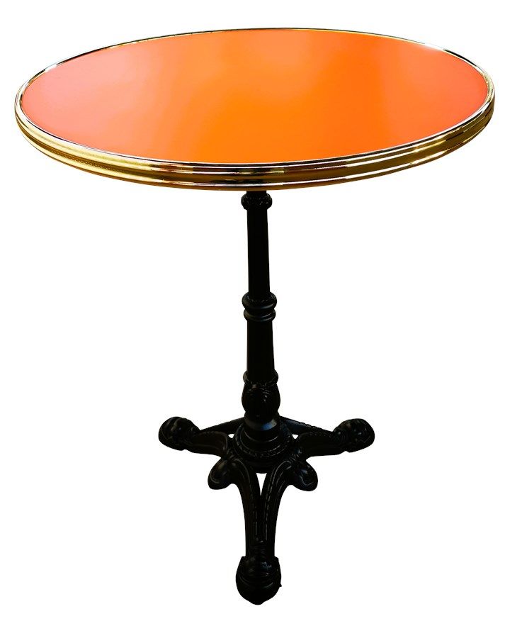 Table bistrot orange Fuego cerclé laiton D60CM