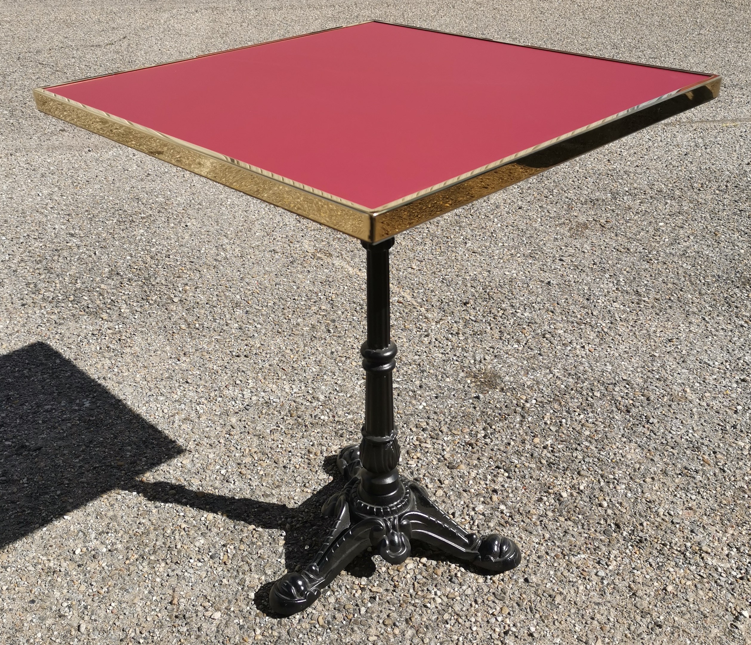 Plateau de table bistrot extérieur rouge BAILA 60x60cm