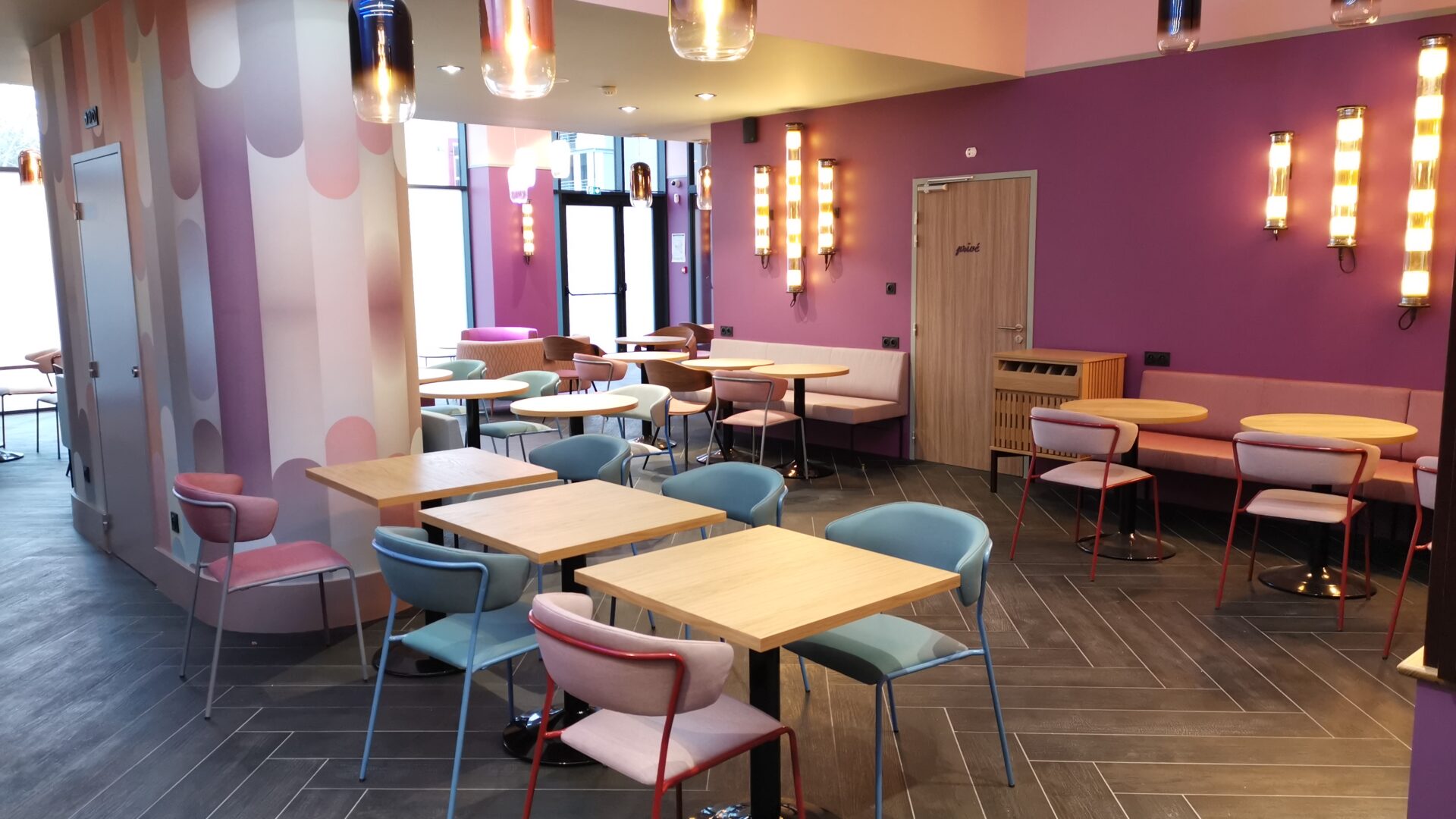 CHR Restaurant